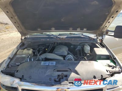 Zdjęcie 11 z 12 samochodu: 2006 GMC NEW SIERRA K3500 VIN:1GTHK39U76E243594 - miniatura