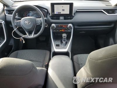Zdjęcie 8 z 14 samochodu: 2024 TOYOTA RAV4 XLE VIN:2T3P1RFV6RW411222 - miniatura