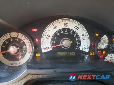 Zdjęcie 9 z 14 samochodu: 2014 TOYOTA FJ CRUISER VIN:JTEZU4BF6EK013735 - miniatura