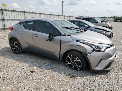 Czwarte zdjęcie samochodu z boku: 2018 TOYOTA C-HR XLE VIN:NMTKHMBX3JR051492 - miniatura
