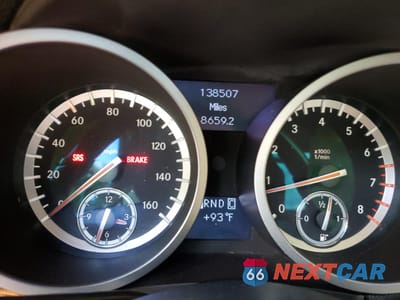 Zdjęcie 9 z 14 samochodu: 2011 MERCEDES-BENZ SLK 300 VIN:WDBWK5EA3BF238653 - miniatura