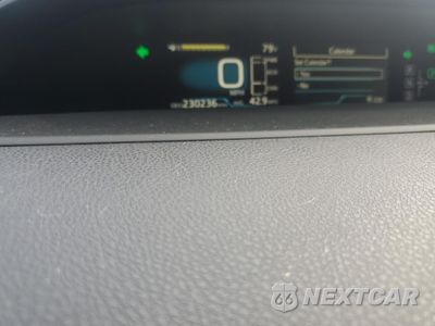 Zdjęcie 9 z 14 samochodu: 2016 TOYOTA PRIUS VIN:JTDKARFU4G3018563 - miniatura
