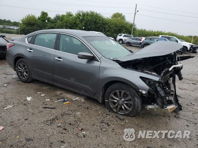 Czwarte zdjęcie samochodu z boku: 2015 NISSAN ALTIMA 2.5 VIN:1N4AL3AP3FN374838 - miniatura