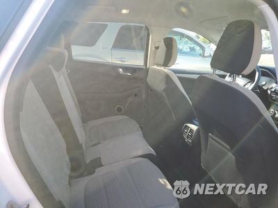 Zdjęcie 11 z 15 samochodu: 2021 FORD ESCAPE SE VIN:1FMCU9G6XMUA01120 - miniatura