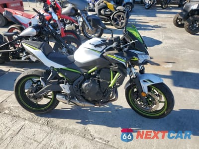 2021 KAWASAKI ER650 K ML5EREK17MDA40604 - główne zdjęcie licytacji z USA - miniatura