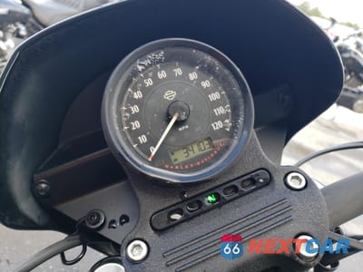 Zdjęcie 7 z 10 samochodu: 2019 HARLEY-DAVIDSON XL1200 NS VIN:1HD1LP319KC424253 - miniatura