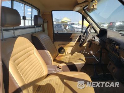 Zdjęcie 10 z 12 samochodu: 1982 TOYOTA PICKUP RN48 VIN:JT4RN48S5C0056591 - miniatura