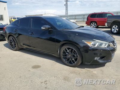 Czwarte zdjęcie samochodu z boku: 2017 NISSAN MAXIMA 3.5S VIN:1N4AA6AP6HC369428 - miniatura