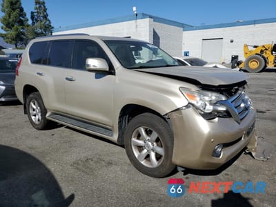Czwarte zdjęcie samochodu z boku: 2010 LEXUS GX 460 VIN:JTJBM7FXXA5014063 - miniatura