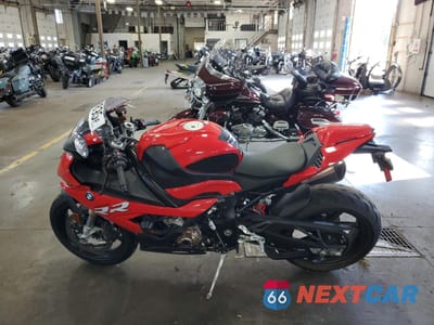 Trzecie zdjęcie samochodu z tyłu: 2020 BMW S 1000 RR VIN:WB10E2309LZJ28825 - miniatura