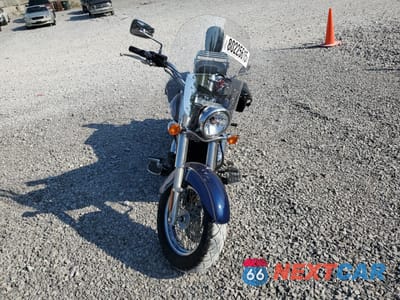 Drugie zdjęcie samochodu z przodu: 2011 KAWASAKI VN900 D VIN:JKAVN2D12BA042294 - miniatura