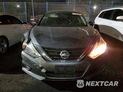 Piąte zdjęcie samochodu w środku: 2016 NISSAN ALTIMA 2.5 VIN:1N4AL3APXGC273471 - miniatura