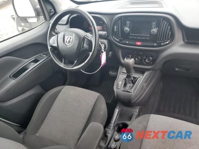 Zdjęcie 8 z 13 samochodu: 2017 RAM PROMASTER CITY VIN:ZFBERFAB4H6E29848 - miniatura