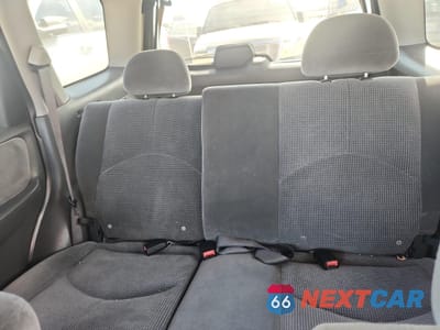 Zdjęcie 10 z 13 samochodu: 2003 MAZDA TRIBUTE LX VIN:4F2YZ94183KM07475 - miniatura