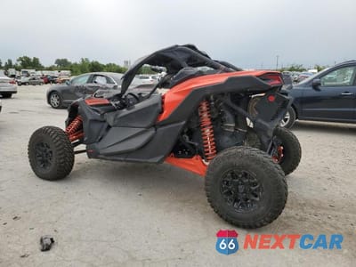 Trzecie zdjęcie samochodu z tyłu: 2021 CAN-AM MAVERICK X3 RS TURBO R VIN:3JBVJAW42MK000764 - miniatura