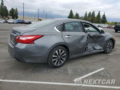 Trzecie zdjęcie samochodu z tyłu: 2017 NISSAN ALTIMA 2.5 VIN:1N4AL3AP8HC227350 - miniatura