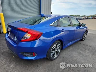 Trzecie zdjęcie samochodu z tyłu: 2018 HONDA CIVIC EXL VIN:JHMFC1F79JX034988 - miniatura
