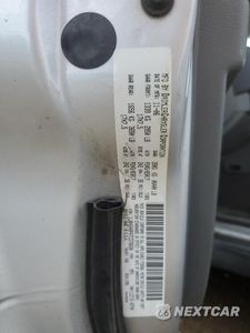 Zdjęcie 12 z 12 samochodu: 2007 JEEP COMMANDER VIN:1J8HG48P07C578690 - miniatura