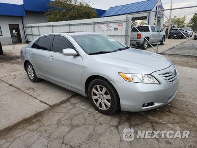 Czwarte zdjęcie samochodu z boku: 2007 TOYOTA CAMRY LE VIN:4T1BK46K17U022719 - miniatura