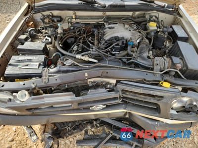 Zdjęcie 12 z 16 samochodu: 1997 NISSAN PATHFINDER XE VIN:JN8AR05S6VW159702 - miniatura