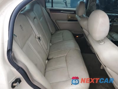 Zdjęcie 10 z 12 samochodu: 2003 LINCOLN TOWN CAR CARTIER VIN:1LNHM83W63Y693079 - miniatura