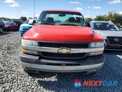 Piąte zdjęcie samochodu w środku: 2001 CHEVROLET SILVERADO K2500 HEAVY DUTY VIN:1GCHK24G21E205596 - miniatura