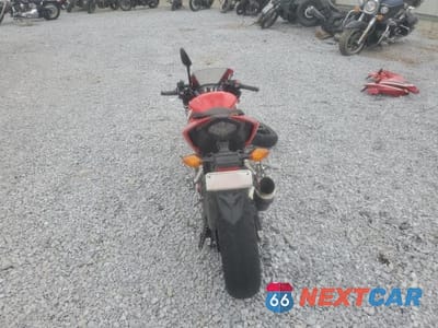 Czwarte zdjęcie samochodu z boku: 2017 HONDA CBR500 R VIN:MLHPC4468H5401402 - miniatura