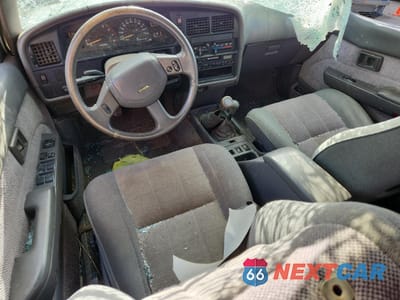 Zdjęcie 8 z 14 samochodu: 1990 TOYOTA 4RUNNER RN37 VIN:JT3RN37W8L0001989 - miniatura