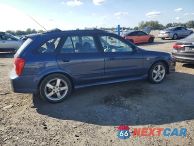 Trzecie zdjęcie samochodu z tyłu: 2002 MAZDA PROTEGE PR5 VIN:JM1BJ246221612181 - miniatura