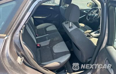 Zdjęcie 6 z 10 samochodu: 2012 FORD FOCUS SE VIN:1FAHP3F28CL422096 - miniatura