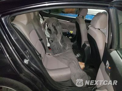 Zdjęcie 10 z 12 samochodu: 2020 HYUNDAI ELANTRA SEL VIN:5NPD84LF6LH576653 - miniatura