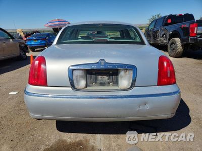 Zdjęcie 6 z 14 samochodu: 1999 LINCOLN TOWN CAR CARTIER VIN:1LNHM83W7XY621331 - miniatura