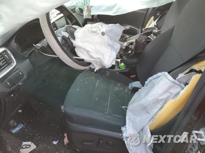 Zdjęcie 7 z 14 samochodu: 2018 KIA SORENTO LX VIN:5XYPGDA39JG414402 - miniatura