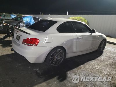 Trzecie zdjęcie samochodu z tyłu: 2012 BMW 135 I VIN:WBAUC9C51CVM12873 - miniatura