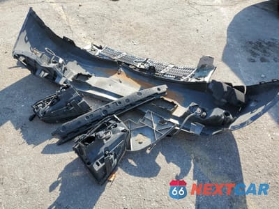 Zdjęcie 13 z 16 samochodu: 2010 CADILLAC ESCALADE ESV LUXURY VIN:1GYUKHEFXAR227839 - miniatura