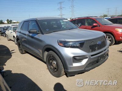 Czwarte zdjęcie samochodu z boku: 2022 FORD EXPLORER POLICE INTERCEPTOR VIN:1FM5K8AB3NGB04958 - miniatura