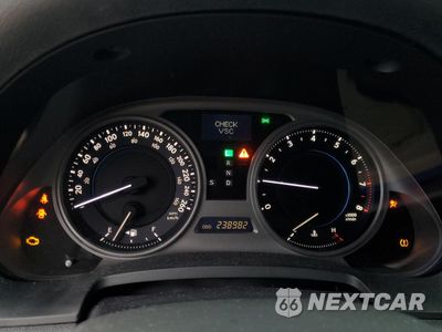 Zdjęcie 9 z 12 samochodu: 2006 LEXUS IS 250 VIN:JTHCK262662000236 - miniatura