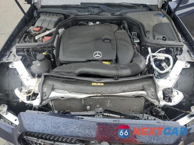 Zdjęcie 11 z 13 samochodu: 2021 MERCEDES-BENZ E 350 4MATIC VIN:W1KZF8EB8MA893099 - miniatura