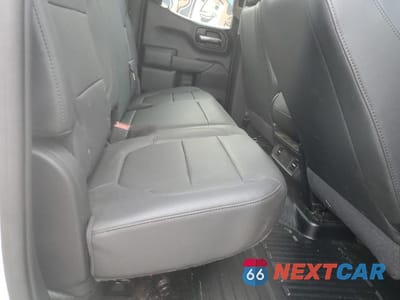 Zdjęcie 10 z 12 samochodu: 2022 CHEVROLET SILVERADO C1500 LTD * PRIOR FLEET * VIN:1GCRWAEK5NZ214930 - miniatura