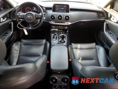 Zdjęcie 8 z 14 samochodu: 2019 KIA STINGER VIN:KNAE15LA7K6063825 - miniatura
