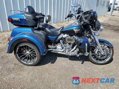 2018 HARLEY-DAVIDSON FLHTCUTG 115TH ANNIVERSARY TRI GLIDE ULTRA 1HD1MDD1XJB854825 - główne zdjęcie licytacji z USA - miniatura
