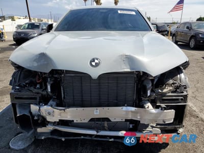 Piąte zdjęcie samochodu w środku: 2025 BMW X6 M60I VIN:5UX43EX09S9W39616 - miniatura