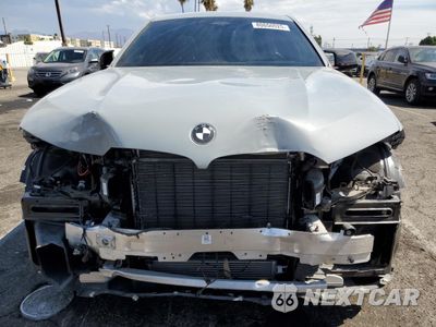 Piąte zdjęcie samochodu w środku: 2025 BMW X6 M60I VIN:5UX43EX09S9W39616 - miniatura