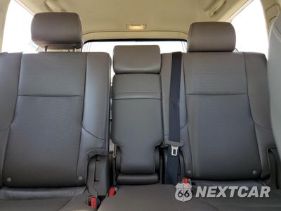 Zdjęcie 10 z 15 samochodu: 2016 LEXUS GX 460 VIN:JTJBM7FX6G5133317 - miniatura