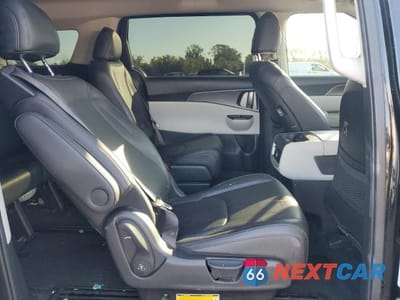 Zdjęcie 11 z 13 samochodu: 2022 KIA CARNIVAL LX VIN:KNDNB4H35N6116028 - miniatura