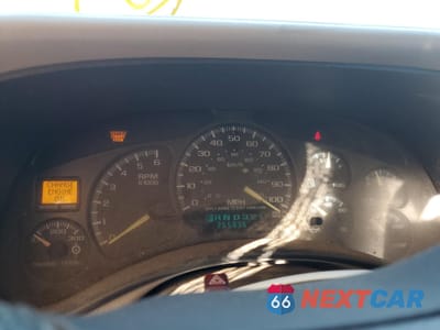 Zdjęcie 9 z 12 samochodu: 2000 GMC NEW SIERRA K2500 VIN:1GTGK29U7YE394332 - miniatura