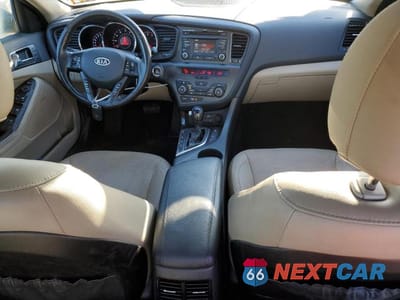 Zdjęcie 8 z 12 samochodu: 2012 KIA OPTIMA VIN:5XXGN4A67CG069488 - miniatura