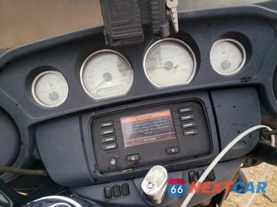 Zdjęcie 7 z 9 samochodu: 2014 HARLEY-DAVIDSON FLHX STREET GLIDE VIN:1HD1KBM12EB608836 - miniatura