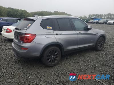 Trzecie zdjęcie samochodu z tyłu: 2017 BMW X3 SDRIVE28I VIN:5UXWZ7C55H0U46557 - miniatura