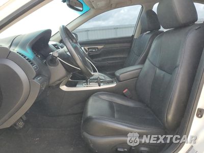 Zdjęcie 7 z 12 samochodu: 2015 NISSAN ALTIMA 2.5 VIN:1N4AL3AP3FN408020 - miniatura